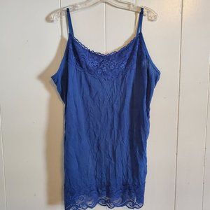 Great Northwest Solid Blue Crinkle Cami with Lace